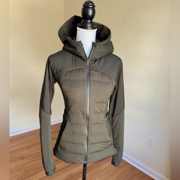 Lululemon athletica Down For It All Jacket Dark Olive Size 6 | Running Primaloft - Picture 4 of 17